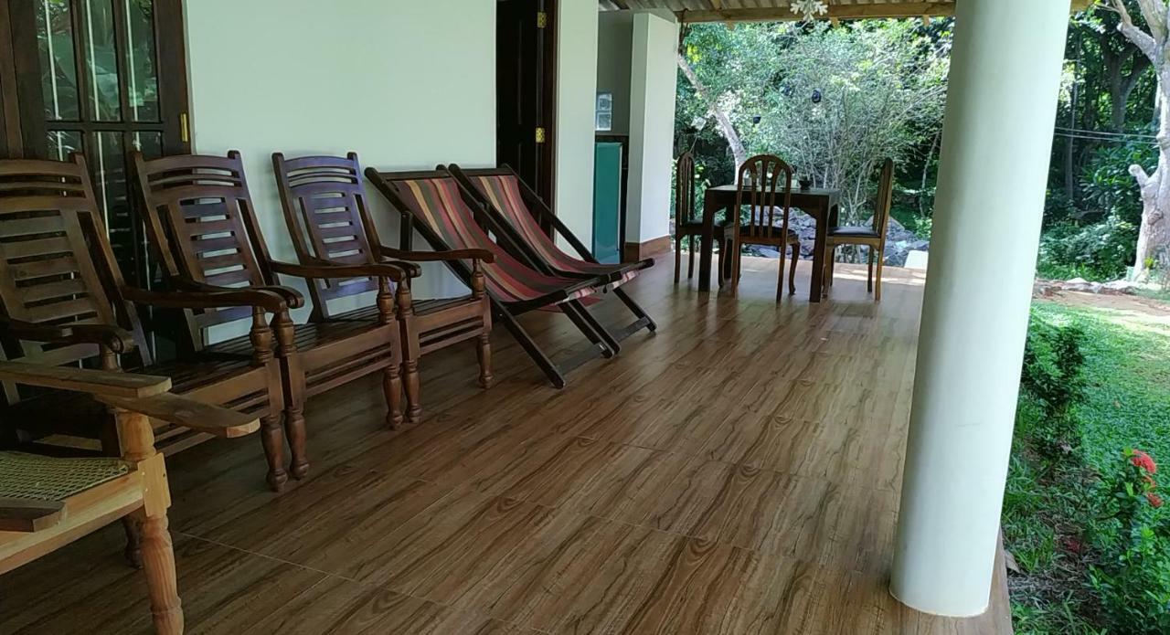 Top Rock Villa Unawatuna Kültér fotó